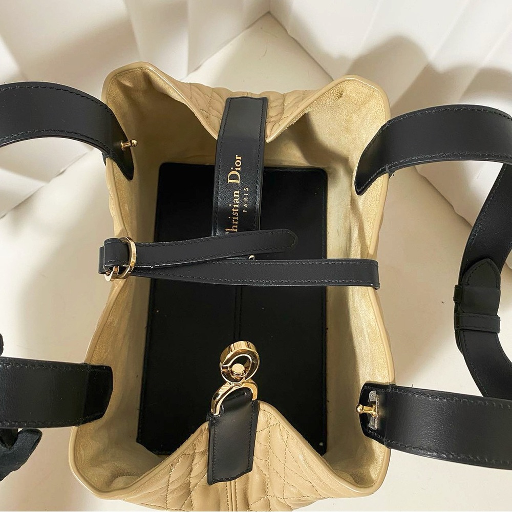 Dior Toujours Cannage Quilted Leather Tote Bag Beige & Black - Picture 7 of 14